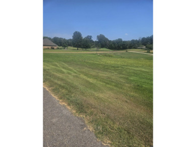 Beautiful Wynridge Golf Course vacant corner lot for sale. Build on WynRidge Greens in Tennessee - for sale on GolfHomes.com, golf home, golf lot
