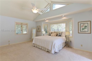 Privacy and convenience meet in this beautifully maintained on Sea Pines Country Club in South Carolina - for sale on GolfHomes.com, golf home, golf lot