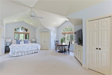 Privacy and convenience meet in this beautifully maintained on Sea Pines Country Club in South Carolina - for sale on GolfHomes.com, golf home, golf lot