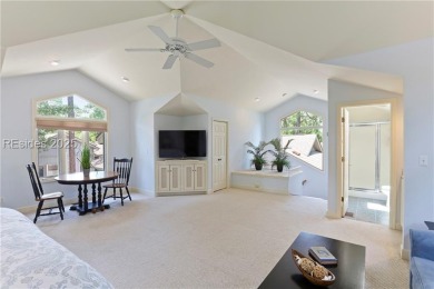 Privacy and convenience meet in this beautifully maintained on Sea Pines Country Club in South Carolina - for sale on GolfHomes.com, golf home, golf lot