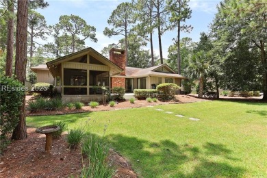 Privacy and convenience meet in this beautifully maintained on Sea Pines Country Club in South Carolina - for sale on GolfHomes.com, golf home, golf lot