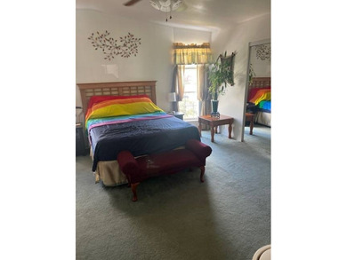 Beautiful and Updated 2+/2 home in The Hamptons Golf and Country on Hamptons Golf Club in Florida - for sale on GolfHomes.com, golf home, golf lot