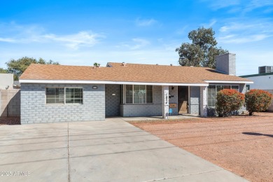 The perfect live/work property for somebody with 3 bedroom/1 on Encanto 18 Golf Course in Arizona - for sale on GolfHomes.com, golf home, golf lot