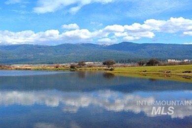 Incredible modern contemporary home.  Currently under a remodel on Meadowcreek Golf Resort in Idaho - for sale on GolfHomes.com, golf home, golf lot