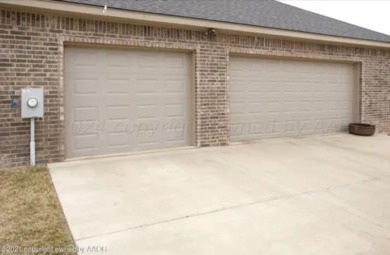 Beautiful, spacious home in River Falls, on the outskirts of on River Falls Par 3 Golf Course and Air Park in Texas - for sale on GolfHomes.com, golf home, golf lot