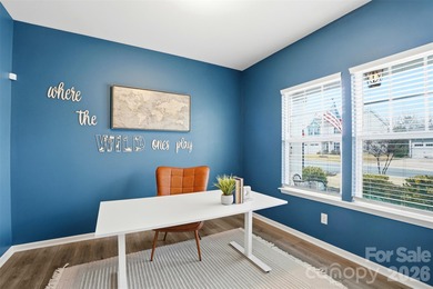 Welcome home to this inviting 3-bedroom, 2.5-bath residence on Stonebridge Golf Club in North Carolina - for sale on GolfHomes.com, golf home, golf lot