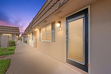 REMARKABLE FIRST-FLOOR CONDO | DESIRABLE 55+ KINGS POINT DELRAY on Kings Point Golf - Executive in Florida - for sale on GolfHomes.com, golf home, golf lot