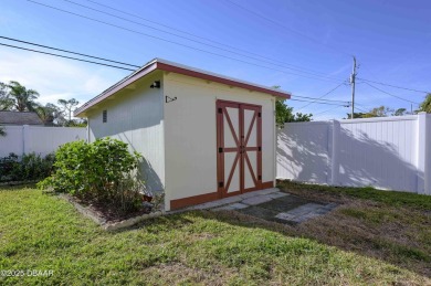 This home at 531 Eagle Drive is super bright, clean & extremely on Riviera Country Club in Florida - for sale on GolfHomes.com, golf home, golf lot