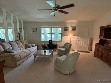 Welcome to Rolling Greens of Inverness, where charm meets on Inverness Golf and Country Club in Florida - for sale on GolfHomes.com, golf home, golf lot