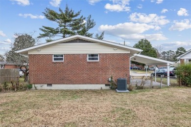 Welcome to a wonderful and affordable opportunity! Nestled in on Bide-A-Wee Golf Course in Virginia - for sale on GolfHomes.com, golf home, golf lot