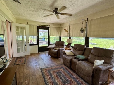 Welcome to Rolling Greens of Inverness, where charm meets on Inverness Golf and Country Club in Florida - for sale on GolfHomes.com, golf home, golf lot