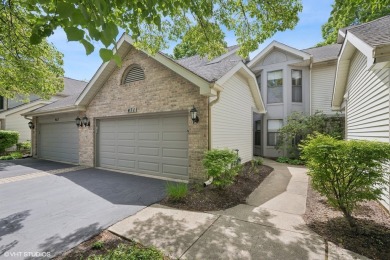 Welcome Home to this well-maintained townhome in prestigious on Palatine Hills Golf Course in Illinois - for sale on GolfHomes.com, golf home, golf lot