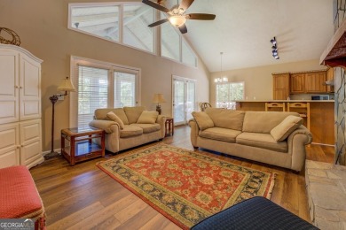 Lakeview 3-bedroom & 2-bathroom home with private access to the on Turtle Cove Golf Course in Georgia - for sale on GolfHomes.com, golf home, golf lot