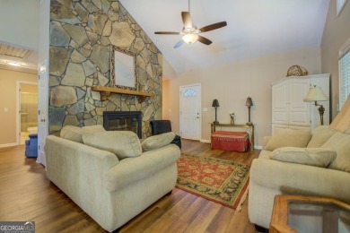 Lakeview 3-bedroom & 2-bathroom home with private access to the on Turtle Cove Golf Course in Georgia - for sale on GolfHomes.com, golf home, golf lot