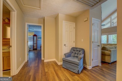 Lakeview 3-bedroom & 2-bathroom home with private access to the on Turtle Cove Golf Course in Georgia - for sale on GolfHomes.com, golf home, golf lot