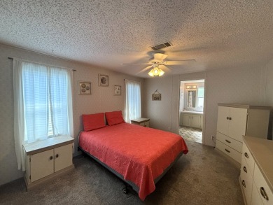 ***55+ MH Community, Leased land *** Welcome home to this well on Big Cypress Golf and Country Club in Florida - for sale on GolfHomes.com, golf home, golf lot