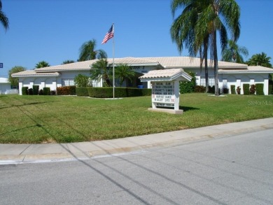 This is a very special remodeled, Drayton, single family home on Mainlands Golf Club in Florida - for sale on GolfHomes.com, golf home, golf lot