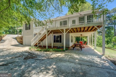 Lakeview 3-bedroom & 2-bathroom home with private access to the on Turtle Cove Golf Course in Georgia - for sale on GolfHomes.com, golf home, golf lot