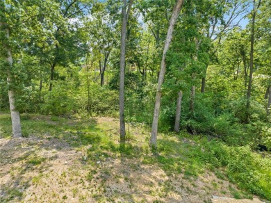 Come build your dream home on this beautiful lot in The Missouri on Missouri Bluffs Golf Club in Missouri - for sale on GolfHomes.com, golf home, golf lot