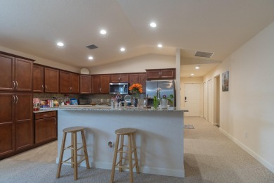 Beautifully Maintained 2-bed, 2-bath home in the welcoming 55+ on Spanish Lakes I in Florida - for sale on GolfHomes.com, golf home, golf lot