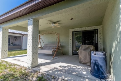 Beautifully Maintained 2-bed, 2-bath home in the welcoming 55+ on Spanish Lakes I in Florida - for sale on GolfHomes.com, golf home, golf lot