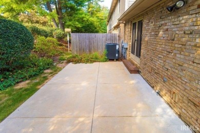 Welcome to this inviting corner condo in the sought-after Oak on Oak Meadow Golf Club in Indiana - for sale on GolfHomes.com, golf home, golf lot