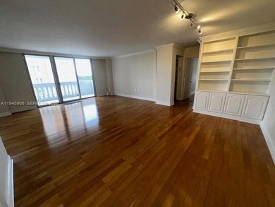 Sunny spaciuos airy Large 2 be/2 bath Large master suite with on Granada Golf Club in Florida - for sale on GolfHomes.com, golf home, golf lot