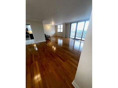 Sunny spaciuos airy Large 2 be/2 bath Large master suite with on Granada Golf Club in Florida - for sale on GolfHomes.com, golf home, golf lot