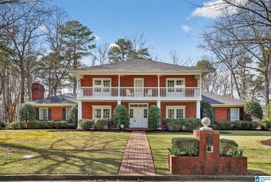 Dreaming of a golf course view? This is it! Stately home on a on NorthRiver Yacht Club in Alabama - for sale on GolfHomes.com, golf home, golf lot