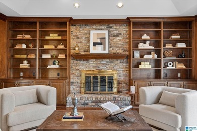 Dreaming of a golf course view? This is it! Stately home on a on NorthRiver Yacht Club in Alabama - for sale on GolfHomes.com, golf home, golf lot