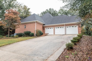 Check out this stunning home in the Deerwood section of on Landings Golf Club in Georgia - for sale on GolfHomes.com, golf home, golf lot