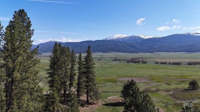 Motivated Sellers will consider all reasonable offers. House on Meadowcreek Golf Resort in Idaho - for sale on GolfHomes.com, golf home, golf lot