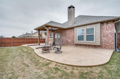 Start out your New Year in this FABULOUS 3-bedroom, 2-bath home on The Golf Club At Champions Circle in Texas - for sale on GolfHomes.com, golf home, golf lot