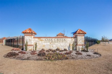 Start out your New Year in this FABULOUS 3-bedroom, 2-bath home on The Golf Club At Champions Circle in Texas - for sale on GolfHomes.com, golf home, golf lot