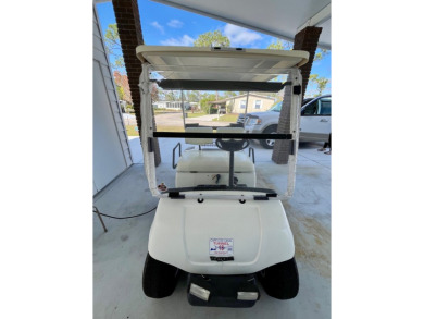 Looking for a cozy winter getaway or a year-round haven? This on Pine Lakes Country Club in Florida - for sale on GolfHomes.com, golf home, golf lot