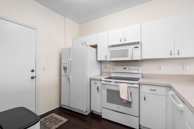 ******PRICE IMPROVEMENT DOWN 16K*****
Welcome to 55+ living in on Scepter Golf Club in Florida - for sale on GolfHomes.com, golf home, golf lot