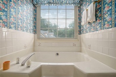 Well-maintained 3-sided brick home in a sought-after Honey Creek on Honey Creek Country Club in Georgia - for sale on GolfHomes.com, golf home, golf lot