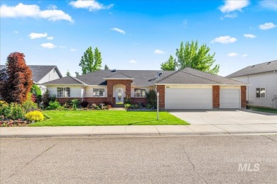 Magnificent home in premier subdivision. Sitting on Lakeview on Lakeview Golf Club in Idaho - for sale on GolfHomes.com, golf home, golf lot