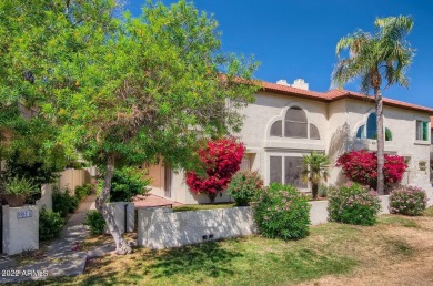 Pristine & immaculate 2 bed, 3 bath, 1 car garage townhome is on Arizona Grand Resort Golf Course in Arizona - for sale on GolfHomes.com, golf home, golf lot