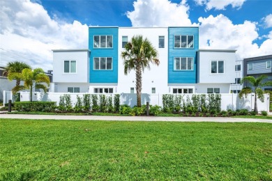 ***Seller is Motivated, New lower price*** 
Stunning modern on Reunion Resort Golf Course in Florida - for sale on GolfHomes.com, golf home, golf lot