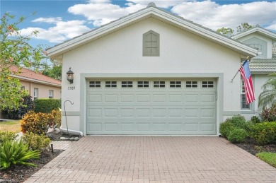 Come enjoy this *Turnkey* attached villa with pool that is on Forest Glen Golf and Country Club in Florida - for sale on GolfHomes.com, golf home, golf lot