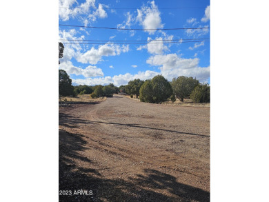 Look no further! Discover this unique find in the White on Juniper Ridge R.V. Golf Resort in Arizona - for sale on GolfHomes.com, golf home, golf lot