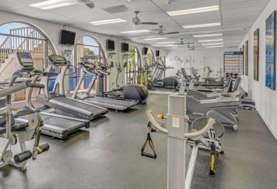 MOTIVATED SELLER** 2020 ROOF **GOLF CART INCLUDED**   Step into on Schalamar Creek Golf and Country Club in Florida - for sale on GolfHomes.com, golf home, golf lot