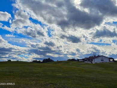 Look no further! Discover this unique find in the White on Juniper Ridge R.V. Golf Resort in Arizona - for sale on GolfHomes.com, golf home, golf lot