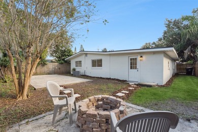 One or more photo(s) has been virtually stagedpletely remodeled on Country Club of Orlando in Florida - for sale on GolfHomes.com, golf home, golf lot