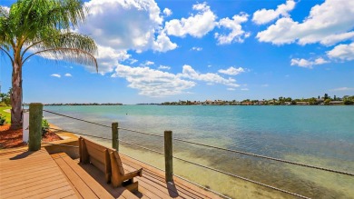 This light and bright 2nd floor condo in Bahia Vista has on Isla Del Sol Yacht and Country Club in Florida - for sale on GolfHomes.com, golf home, golf lot