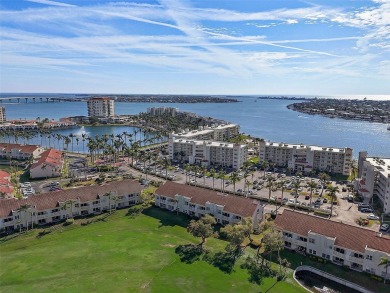 This light and bright 2nd floor condo in Bahia Vista has on Isla Del Sol Yacht and Country Club in Florida - for sale on GolfHomes.com, golf home, golf lot