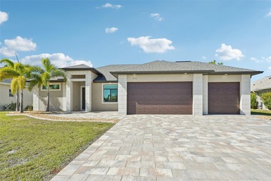 Sunsets, pond and golf course views become part of everyday life on Pinemoor West Golf Club in Florida - for sale on GolfHomes.com, golf home, golf lot