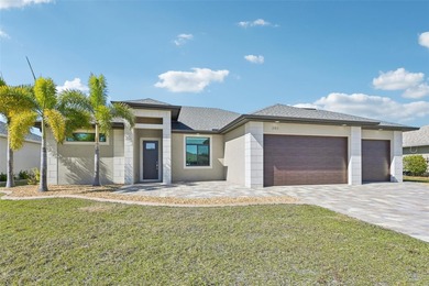 Sunsets, pond and golf course views become part of everyday life on Pinemoor West Golf Club in Florida - for sale on GolfHomes.com, golf home, golf lot