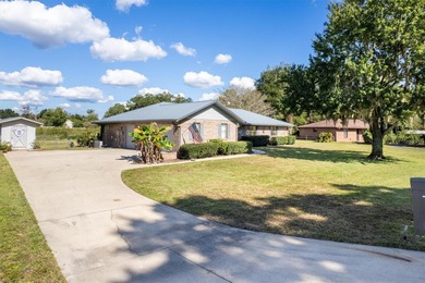 One or more photo(s) has been virtually staged. Welcome to this on Keystone Heights Golf and Country Club in Florida - for sale on GolfHomes.com, golf home, golf lot
